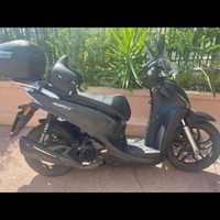 Kymco people S 125 cc anno 2023 perfetto