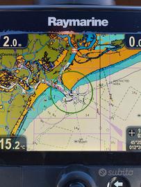 navionics mappa marina 