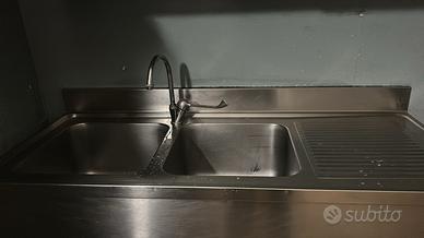 Lavabo 2 vasche e Armadio in acciao