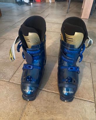 scarponi lange 28.5 vestibilità 43 circa 
