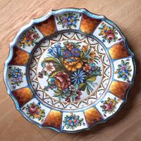 Piatto in Ceramica di Castelli fatto a mano