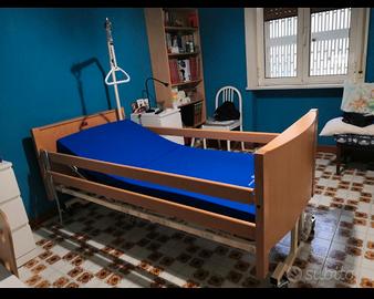 Letto medico per disabili