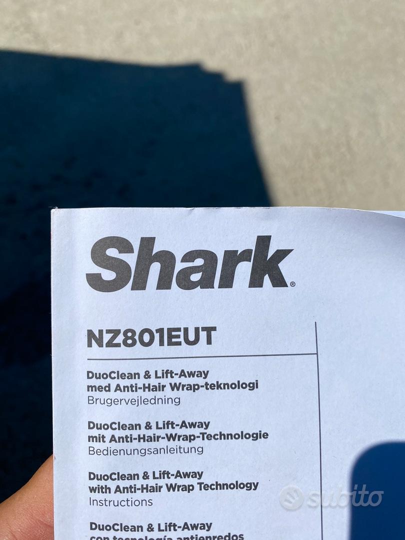 Shark [NZ801EUT]Anti Hair Wrap Aspirapolvere con Filo con Tecnologia  Powered Lift-Away e TruePet, Blu/Arancione.