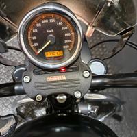 Harley Davidson sportster 883  Iron 2010- 30000 km