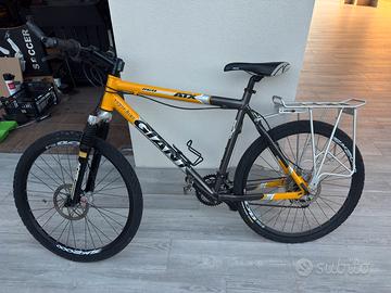 MTB Giant 860 ATX
