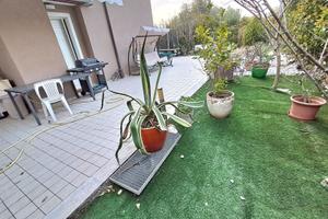 Appartamento con giardino