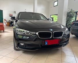 Bmw 320 320d xDrive Touring Luxury 4x4 integrale 1