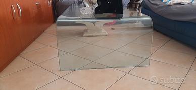 Tavolo di cristallo da salotto 