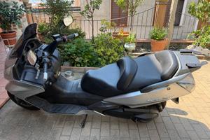 Honda Silver Wing 400