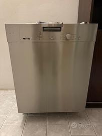 lavastoviglie Miele libera installazione