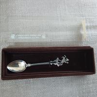 cucchiaino argento da collezione.