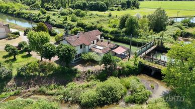 VILLA SINGOLA A CERANO