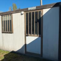 Container