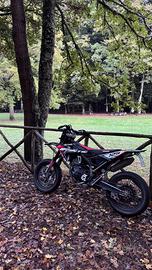 Motard Fantic XMF 125