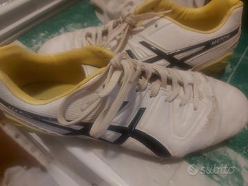 scarpe calcio asics