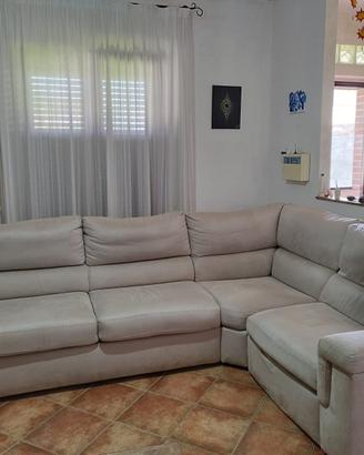Divano letto con poltrona elettrica