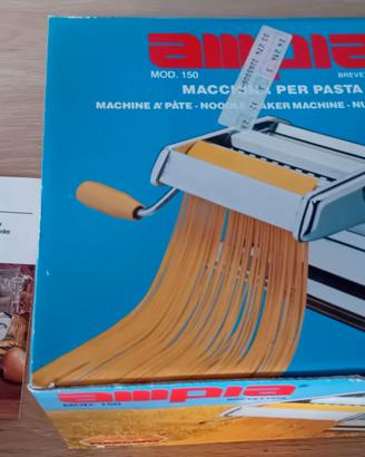 Macchina per fare pasta, nuova, AMPIA MARCATO 150