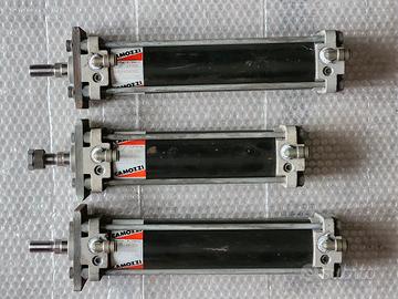 3 pistoni pneumatici Pomozzi