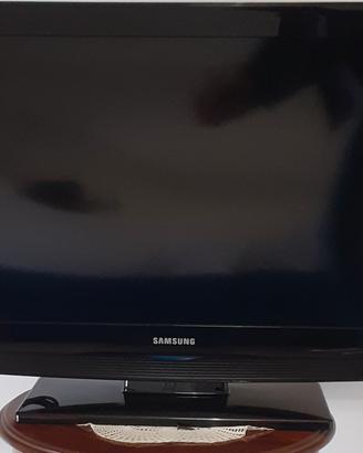 Samsung 32"
