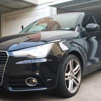 Audi A1 SPB 1.6 TDI S tronic Attraction 