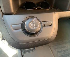 Peugeot Traveller 177cv