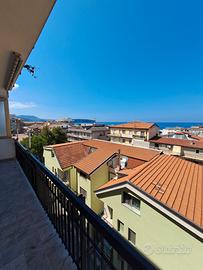 Solo luglio 100 metri dal mare