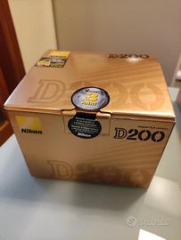 Nikon D200 + B. Grip originale + 18-70 dx + 3 batt