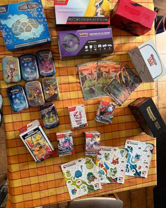 Lotto Carte e cofanetti Pokemon