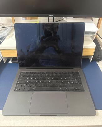 MacBook Pro 14” M4