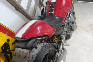 Ducati Monster 900