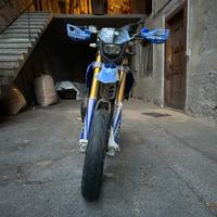 Moto 75 Motard YH (Yamaha x HM)
