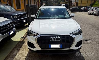 Audi Q3 2.0 TDI S tronic Business - 10/2021