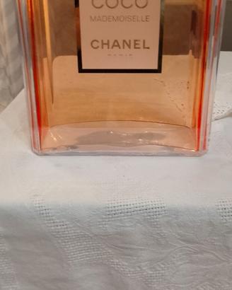 Factice coco Chanel gigante originale