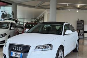 Audi A3 SPB 1.6 TDI 105 CV CR Ambition