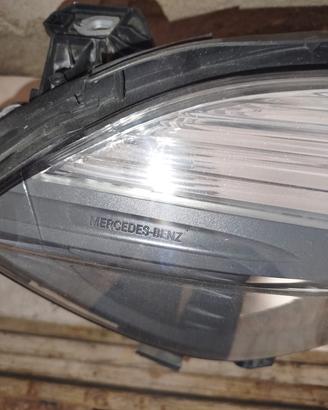 faro Mercedes originale 