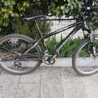 bicicletta marca Scout