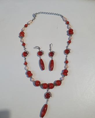 Collana e orecchini  alta bigiotteria 