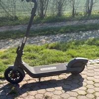 Monopattino ninebot E2pro