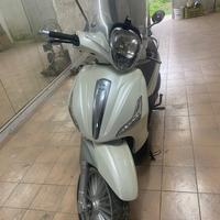 Piaggio Beverly 300 - 2012