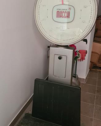 bilancia italiana macchi funzionante 