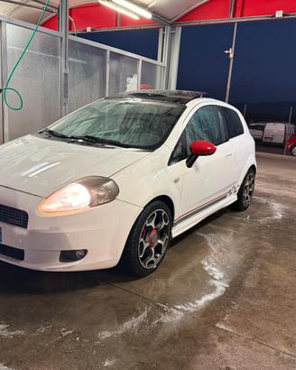 Fiat Grande punto 1.3  Mjt  90 cv Sport