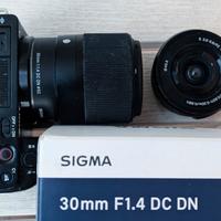 Sony zve-10 con possibilità obiettivi