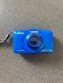Nikon Coolpix s32