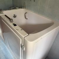 VASCA DA BAGNO PER DISABILI/ANZIANI  MARCA OCEANO