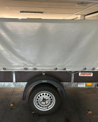 Rimorchio 750 kg con centina