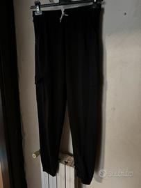 Pantaloni sportivi da donna 4€