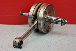 ALBERO MOTORE YAMAHA YZ 250 1999 1998 YZ250 1997 1