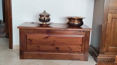 Cassapanca in legno 