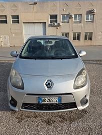 RENAULT TWINGO 1.2 8V 