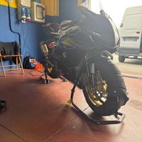 Suzuki GSX R 1000 - 2005